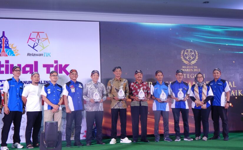 Sawentar dan Wates, Dua Desa Kabupaten Blitar Sabet Predikat Transformasi Digital Desa Terbaik di Festival TIK 2023