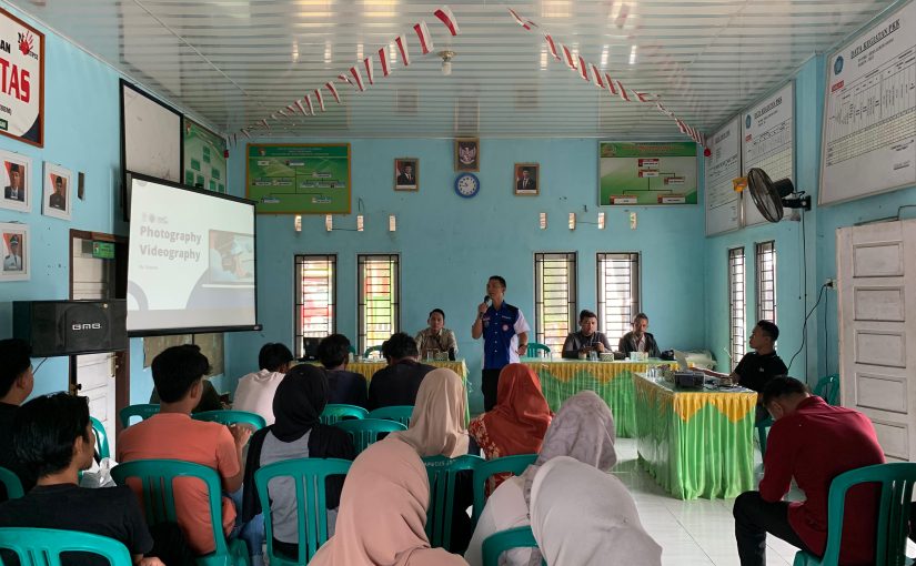 Pelatihan Fotografi dan Videografi untuk Desa Cerdas Mukomuko